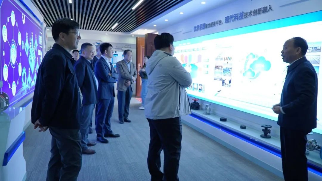 久久无码人妻一区二区三区午夜